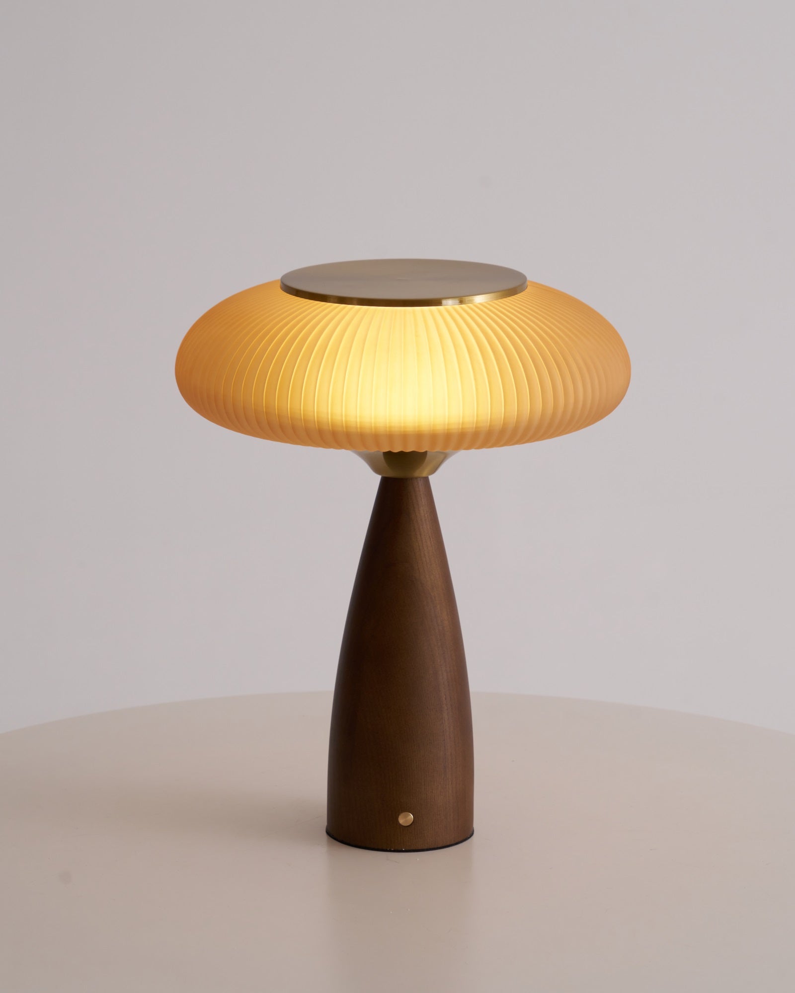WOW Cielo Wooden Rechargeable Table Lamp