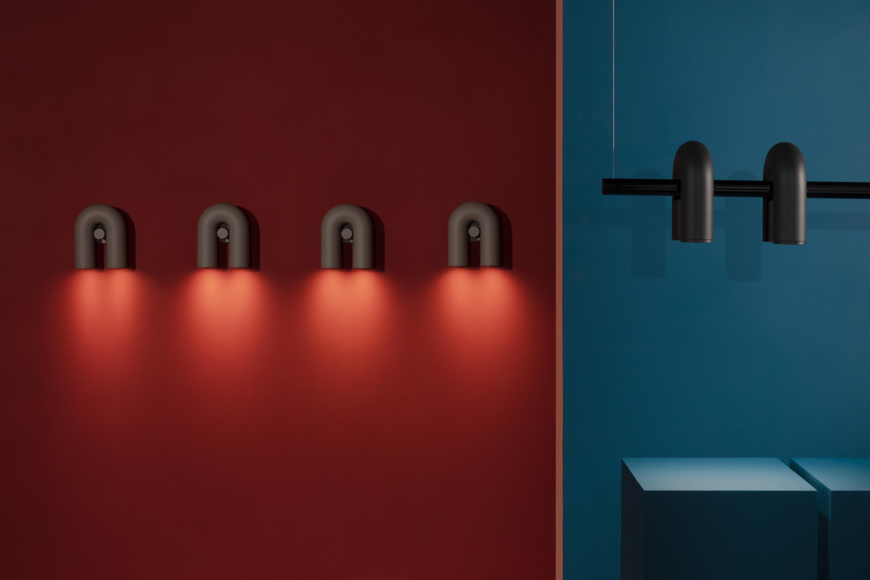 WOW Cirkus Wall Lamp