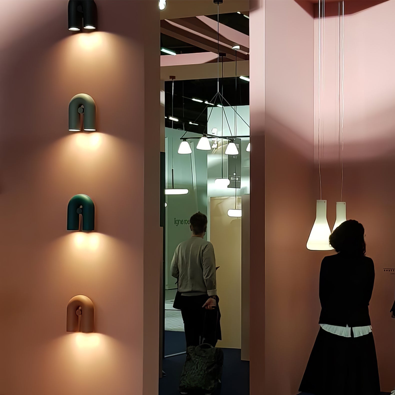 WOW Cirkus Wall Lamp