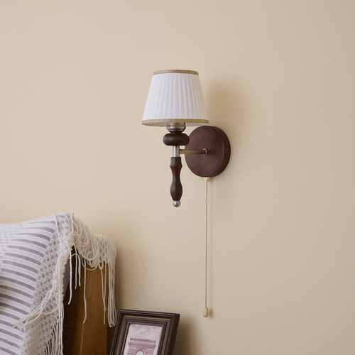 WOW Clarendon Wall Lamp