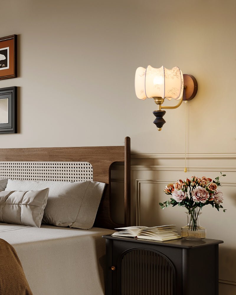 WOW Clarendon Wall Lamp