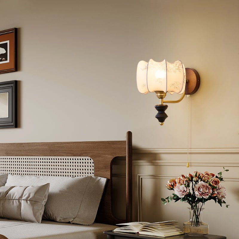 WOW Clarendon Wall Lamp