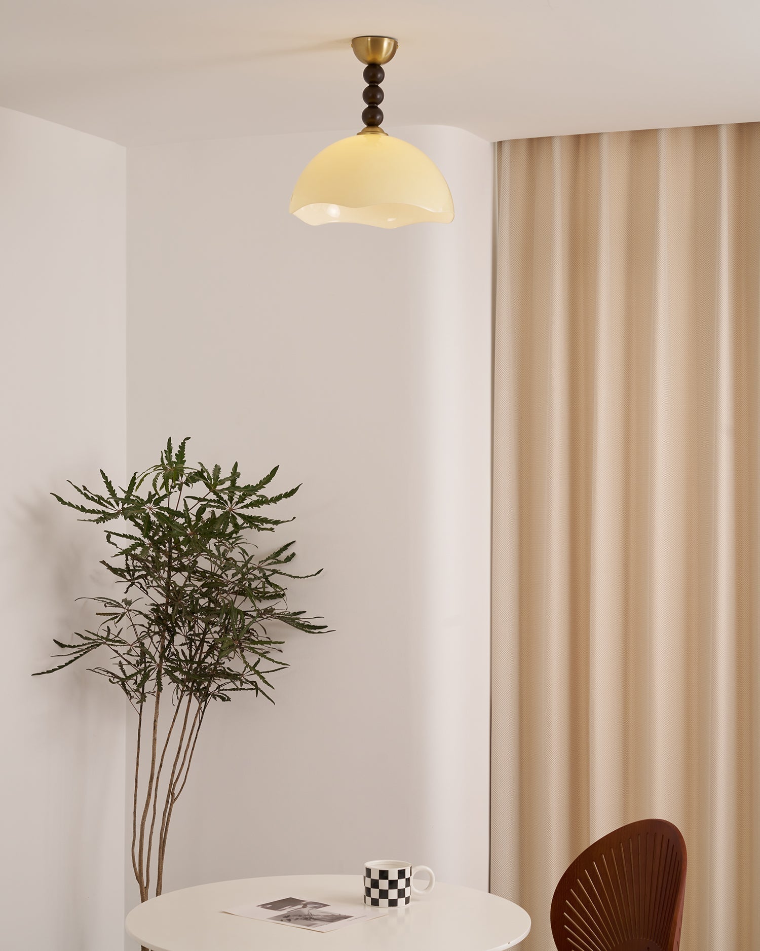 WOW Coral Crest Ceiling Lamp