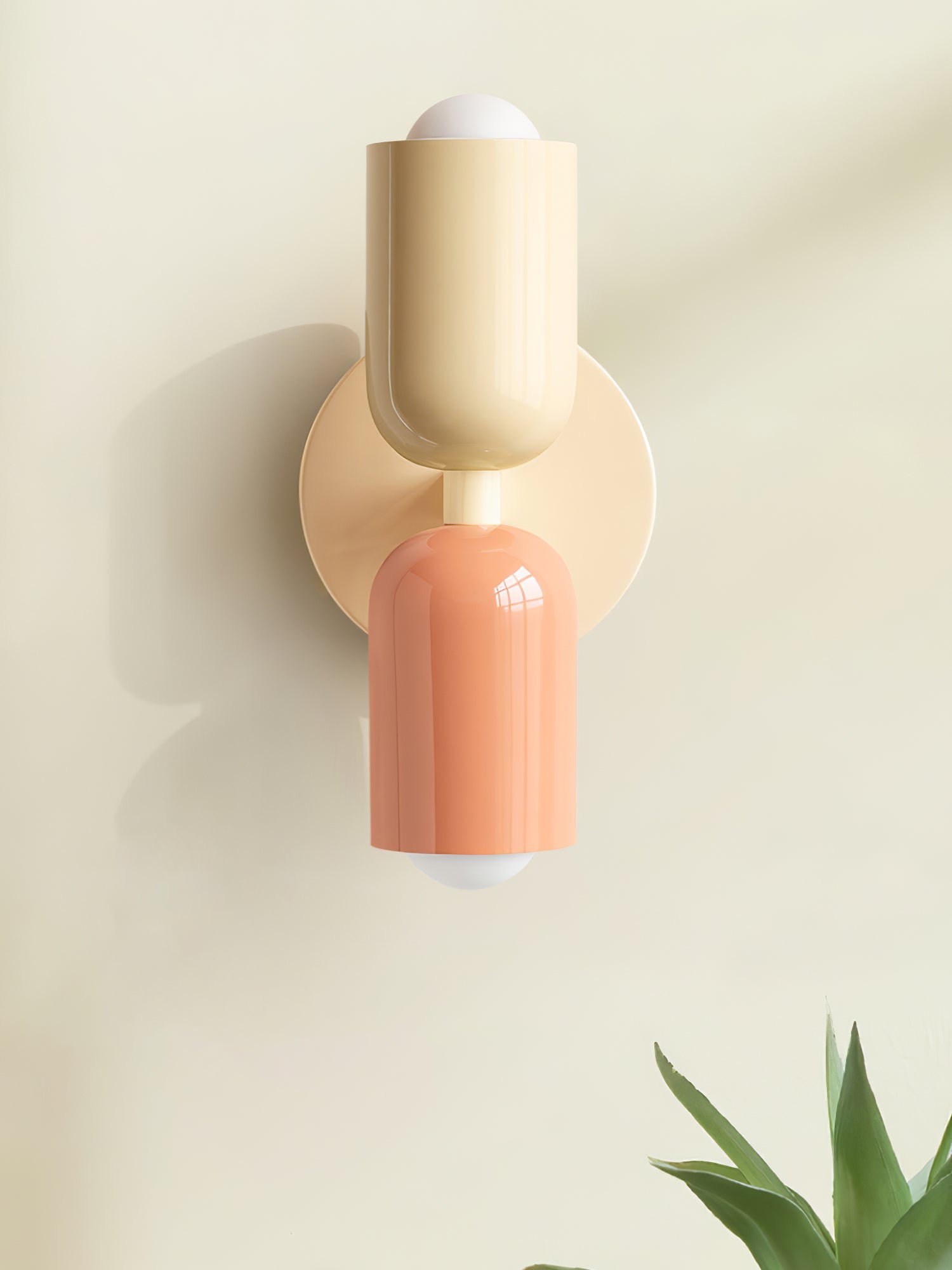 WOW Couleur Double Wall Lamp