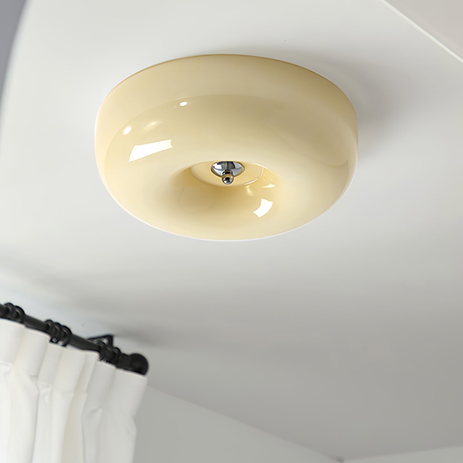 WOW Swirl Glass Ceiling Lamp