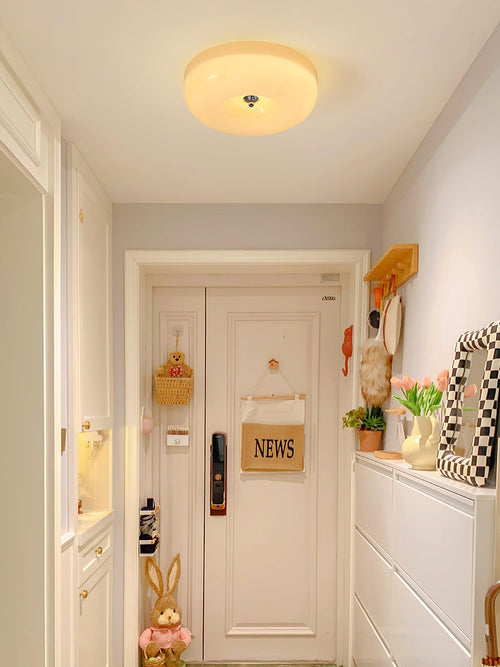 WOW Cream Pudding Ceiling Lamp