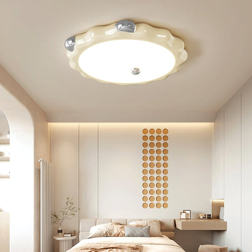 WOW Cream Puffering Ceiling Light