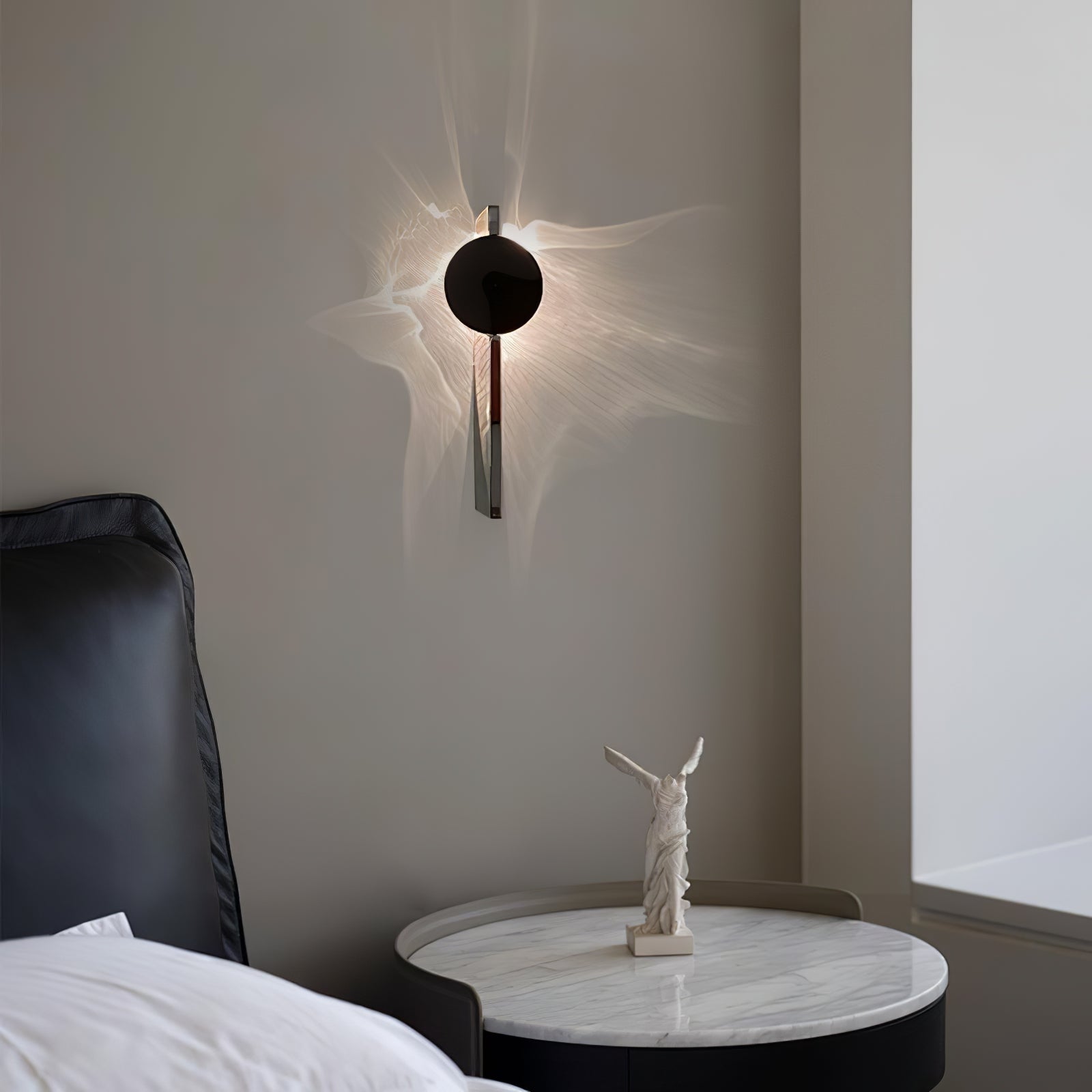 WOW Creative Light And Shadow Wall Lamp