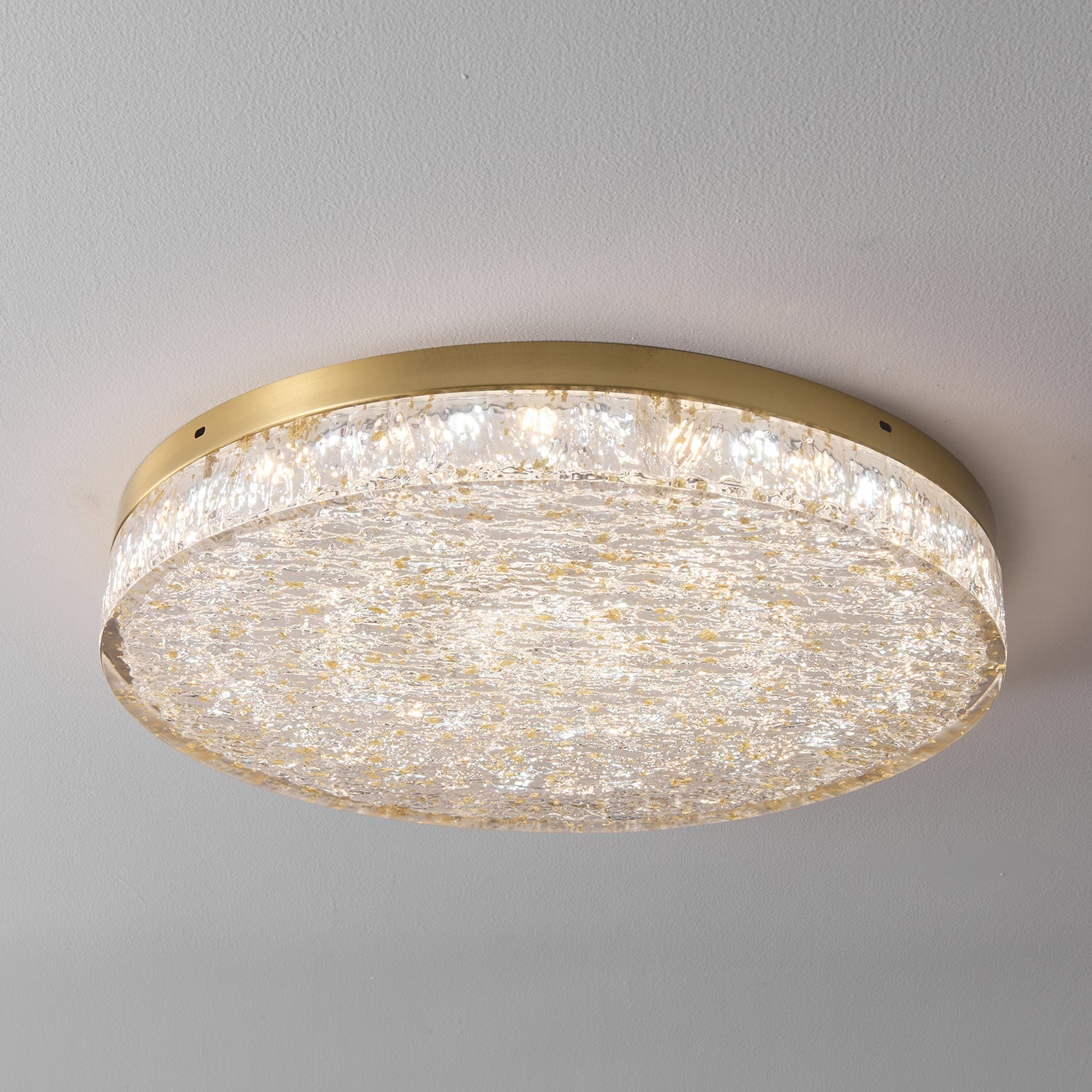 WOW Crystal Core Ceiling Lamp