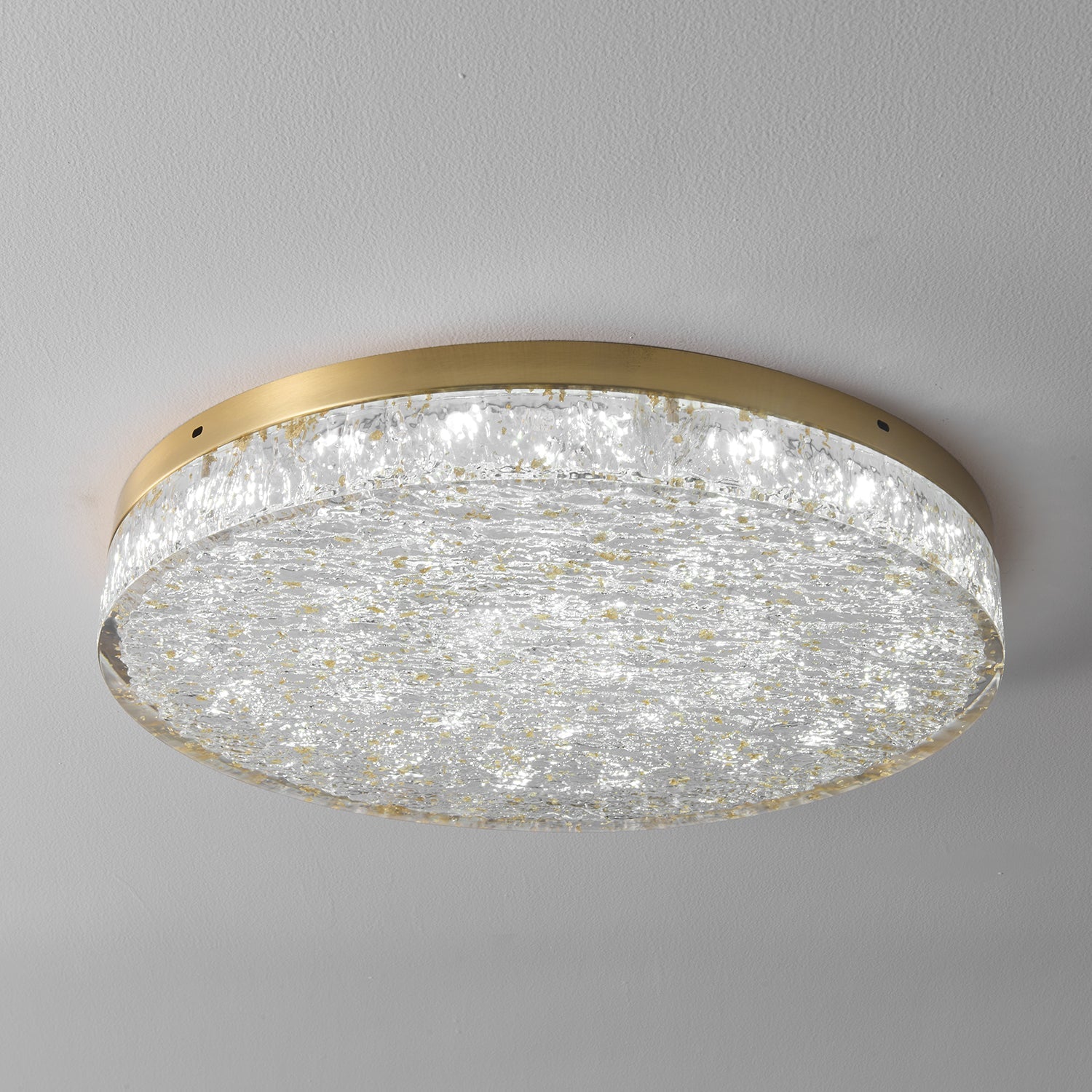 WOW Crystal Core Ceiling Lamp