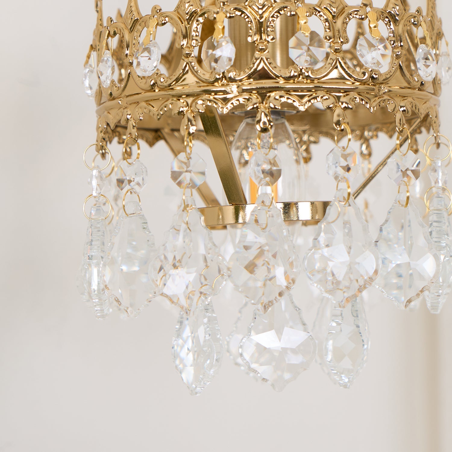 WOW Crystal Crown Sconce