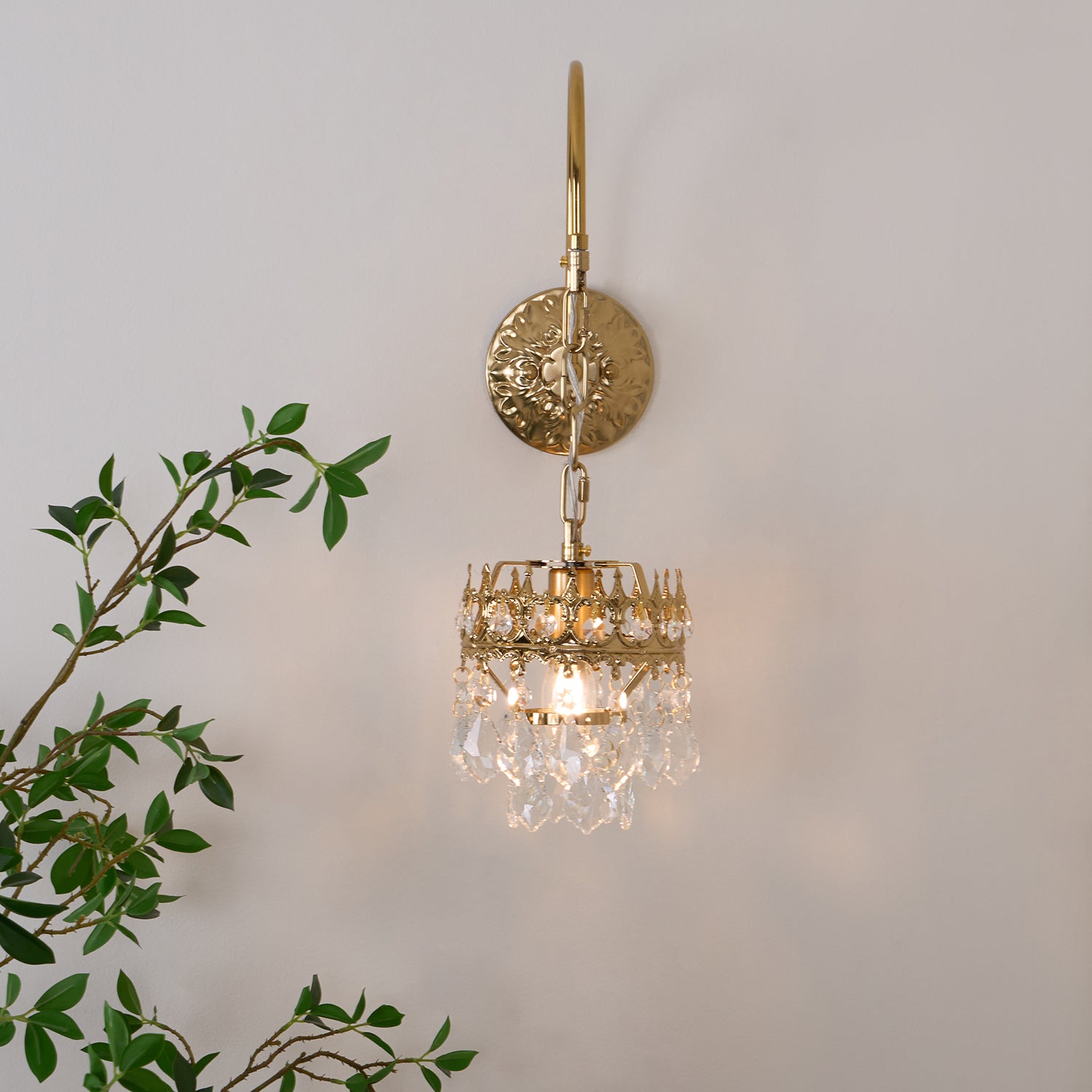 WOW Crystal Crown Sconce