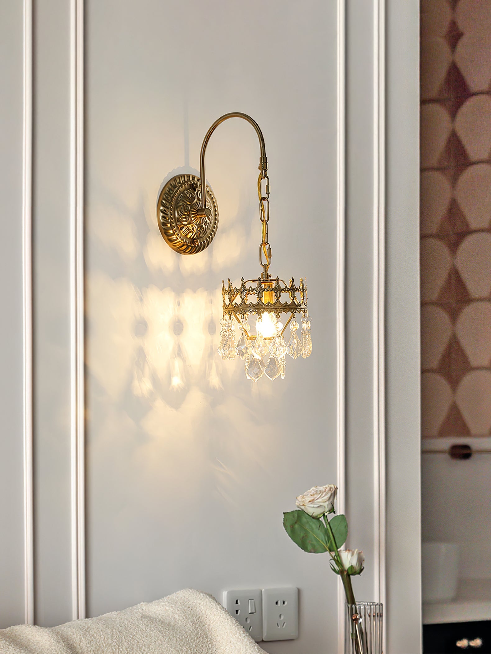 WOW Crystal Crown Sconce