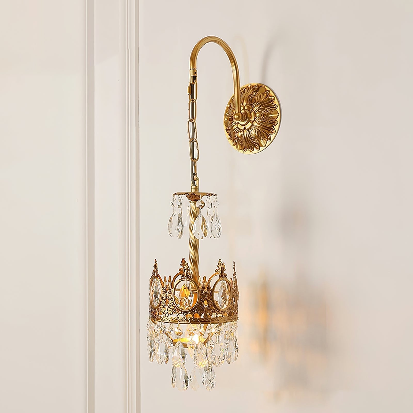 WOW Crystal Crown Wall Light