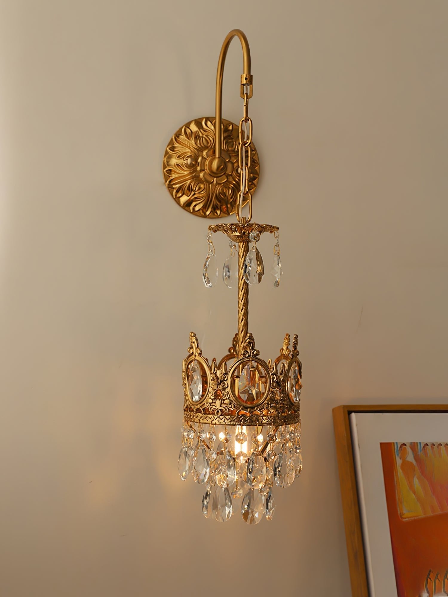 WOW Crystal Crown Wall Light