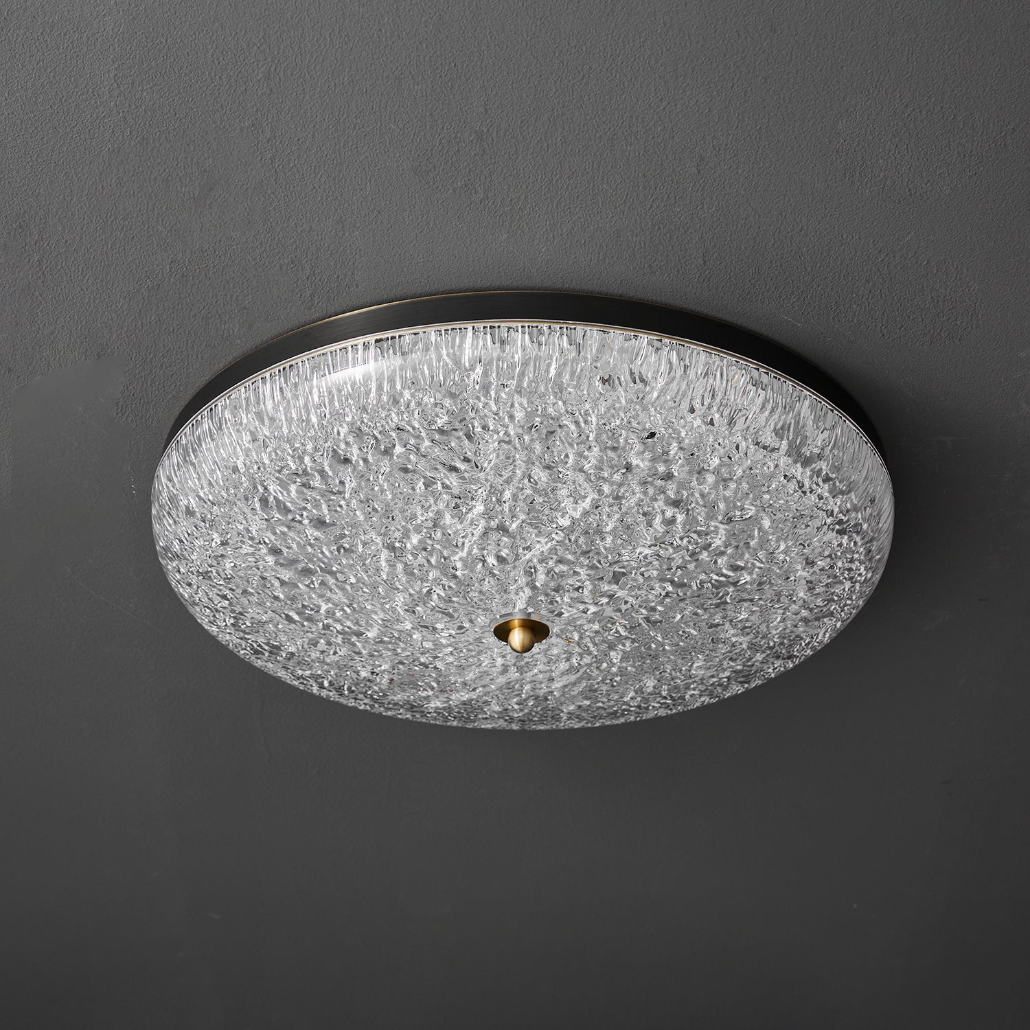 WOW Crystalline Round Ceiling Lamp