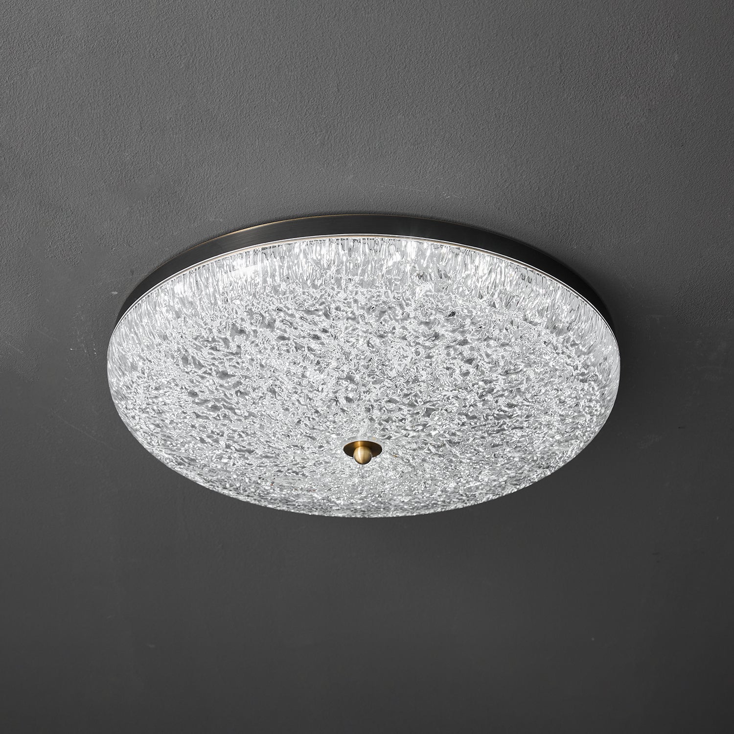 WOW Crystalline Round Ceiling Lamp