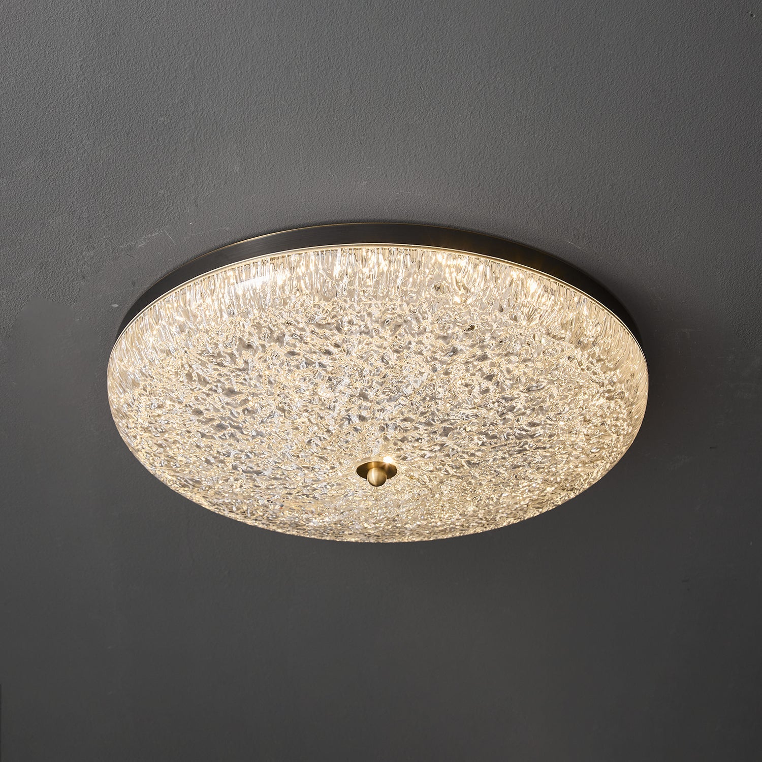WOW Crystalline Round Ceiling Lamp