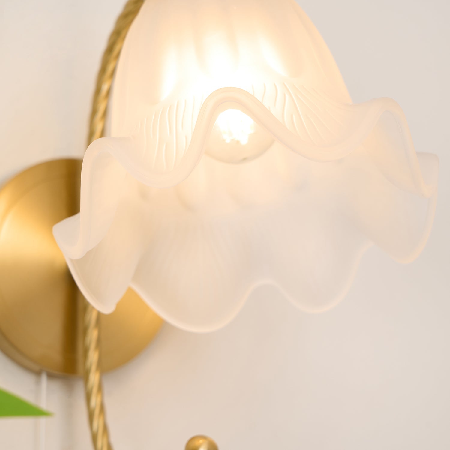 WOW Curved Gooseneck Brass Glass Sconce