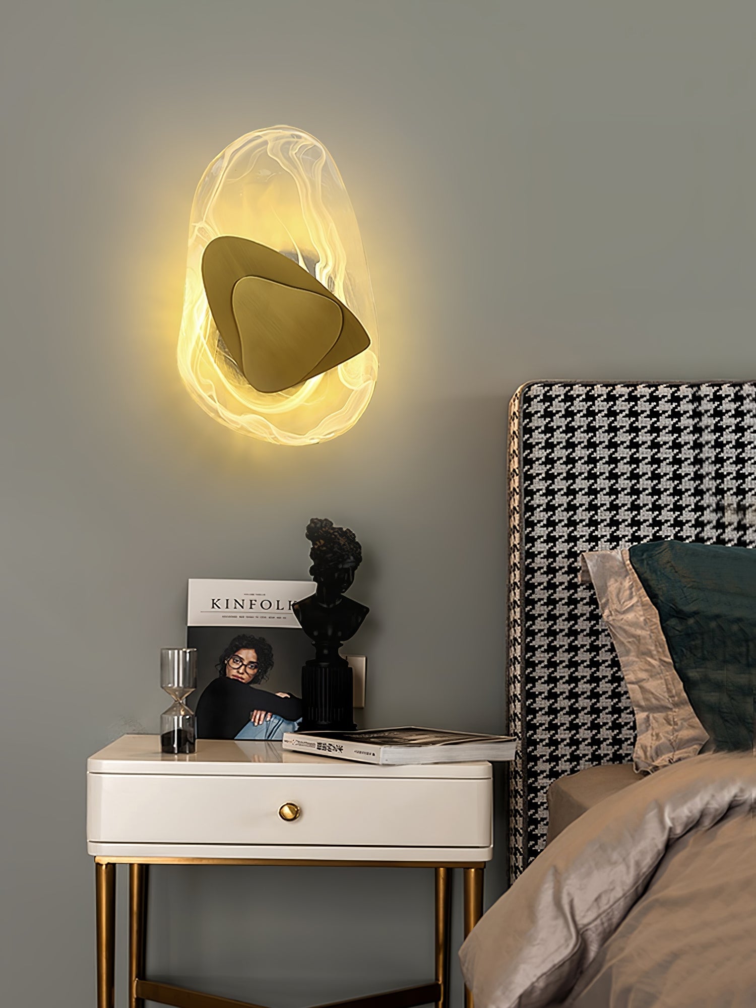 WOW DC1725 Wall Lamp