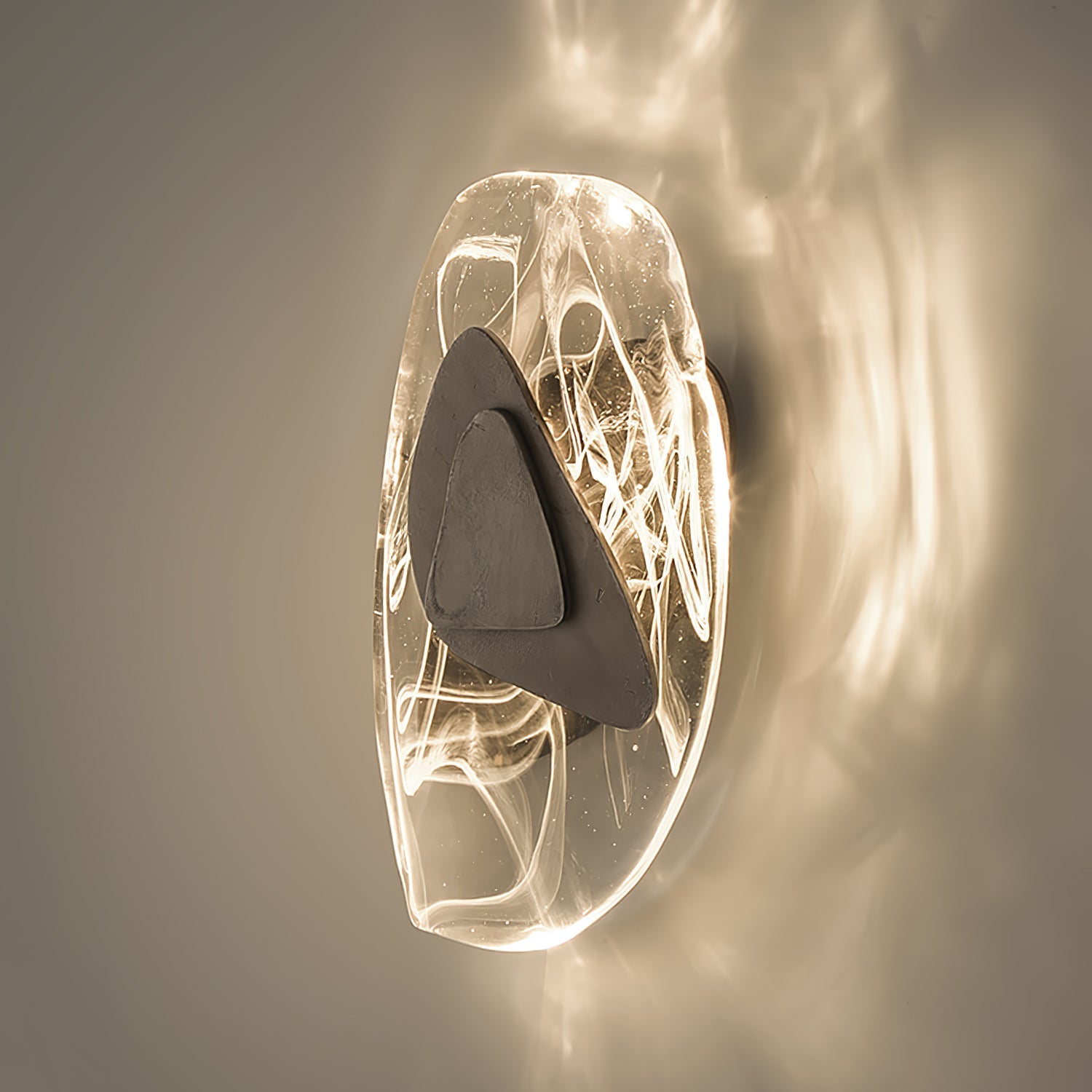 WOW DC1725 Wall Lamp