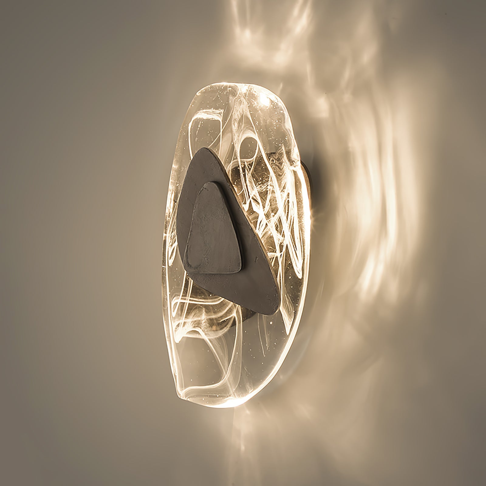 WOW DC1725 Wall Lamp
