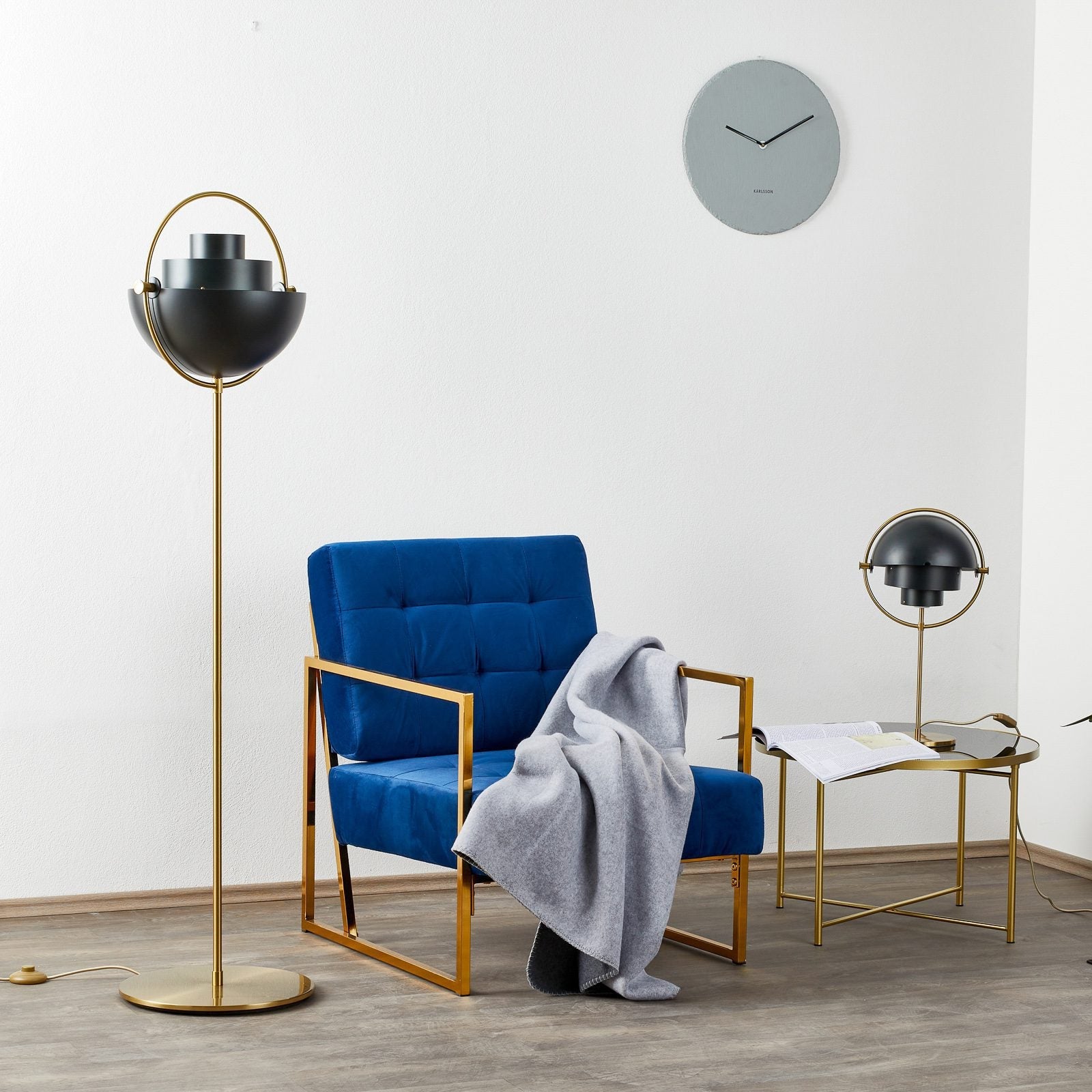 WOW Deformed Ball Floor Lamp