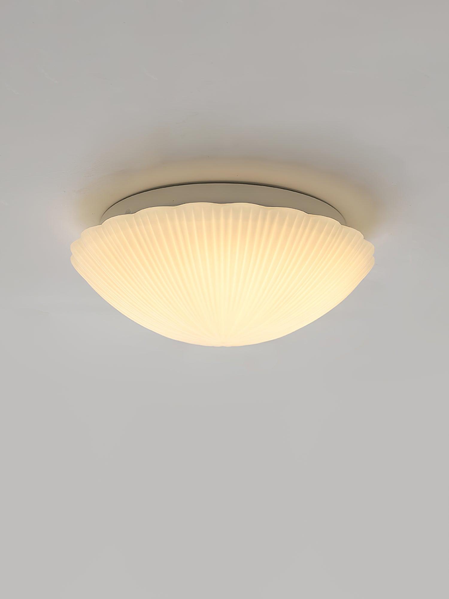WOW Devan Seashell Ceiling Lamp