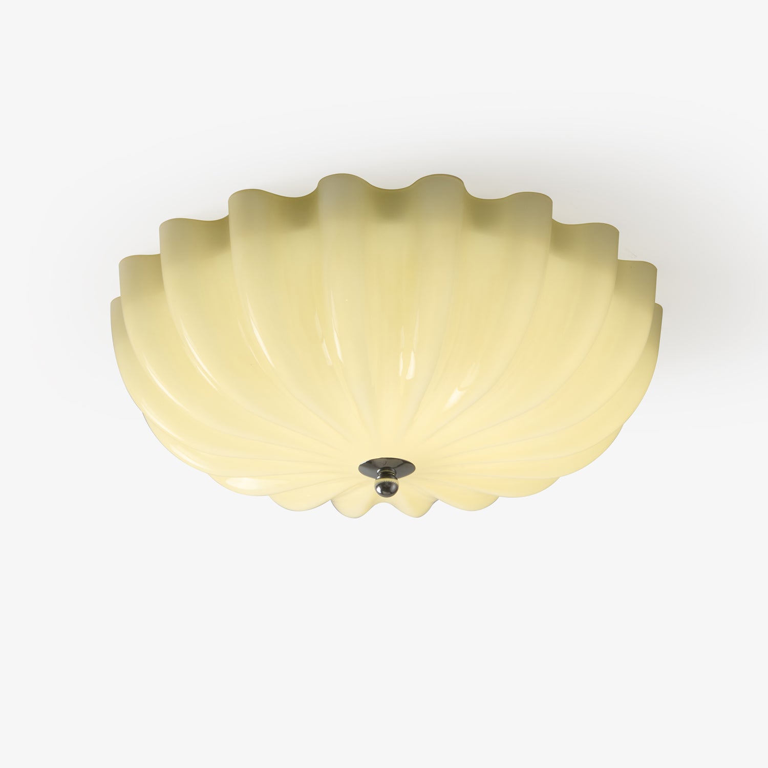 WOW Dewdrop Shell Ceiling Light