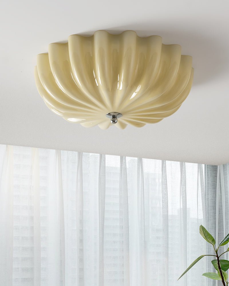 WOW Dewdrop Shell Ceiling Light