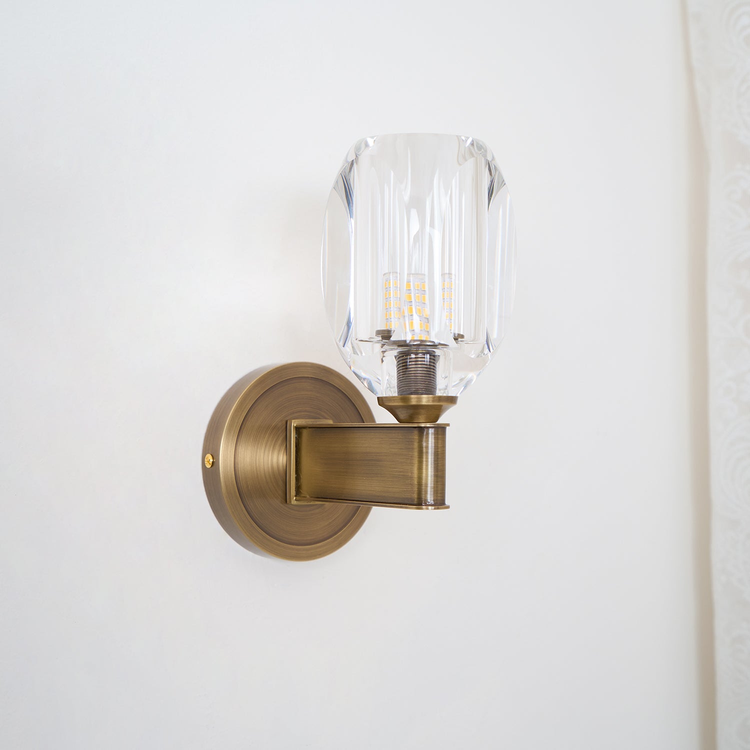 WOW Diamond Crystal Sconce