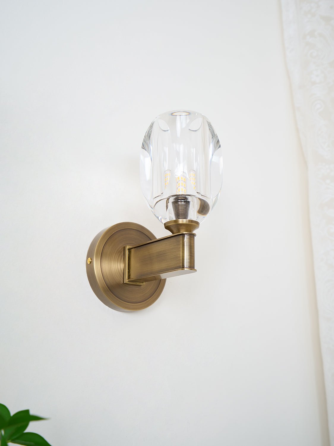 WOW Diamond Crystal Sconce