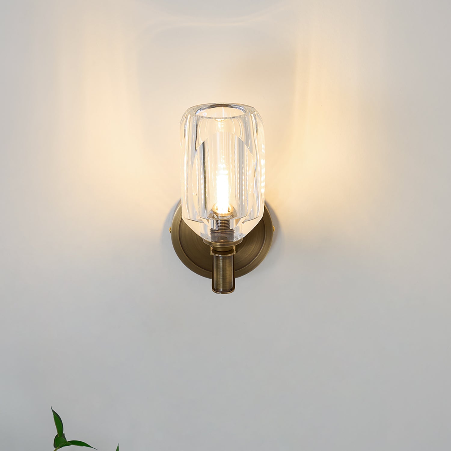 WOW Diamond Crystal Sconce