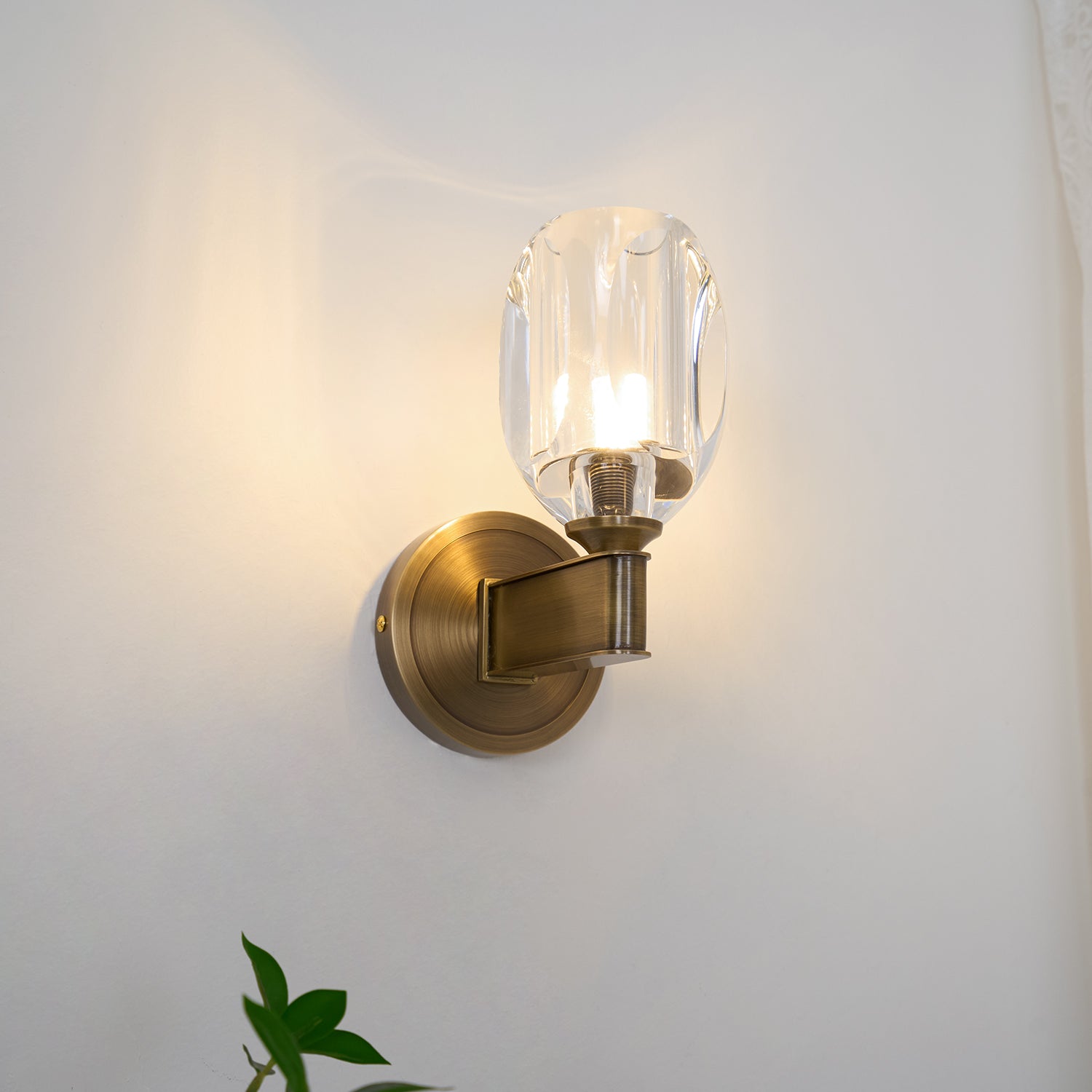 WOW Diamond Crystal Sconce