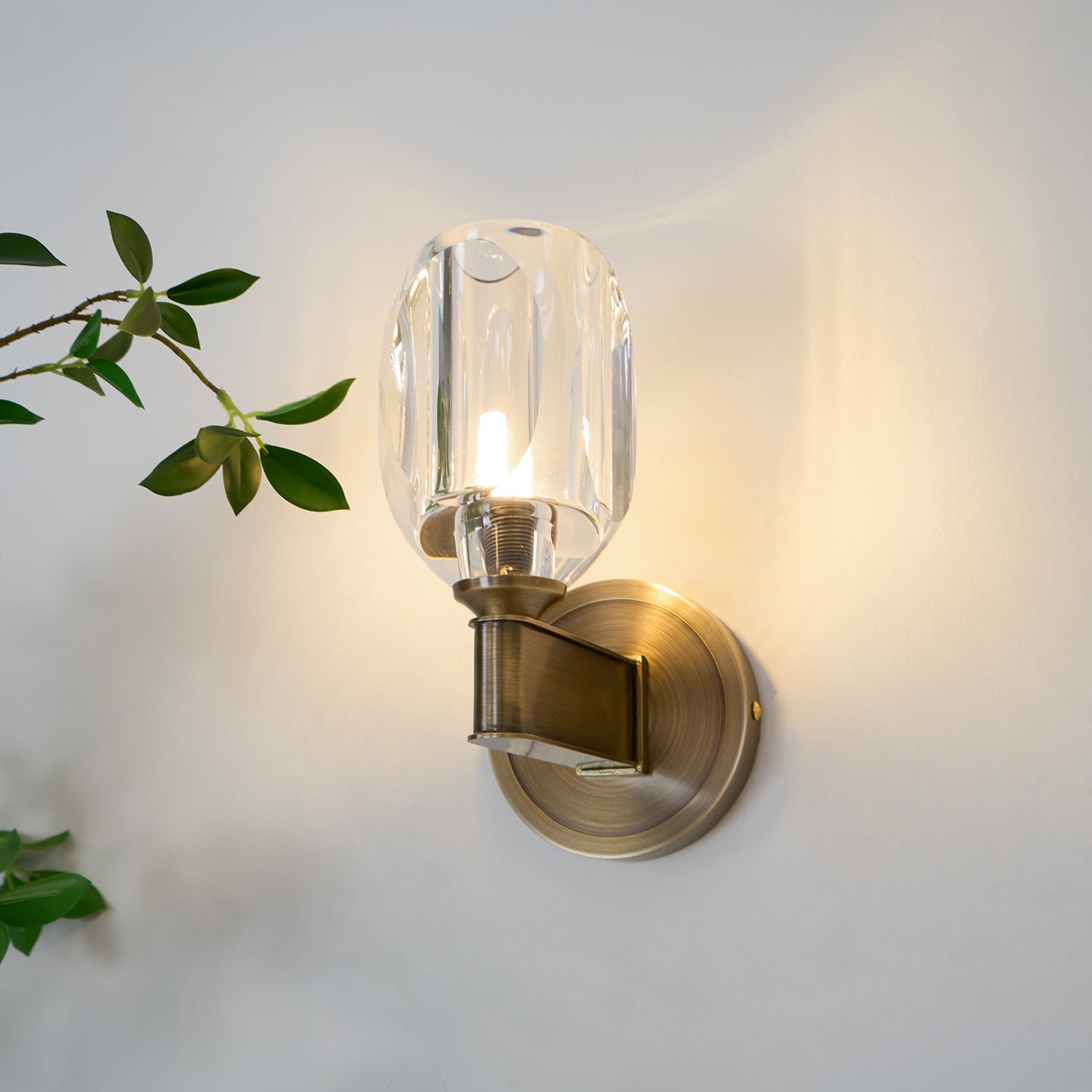 WOW Diamond Crystal Sconce