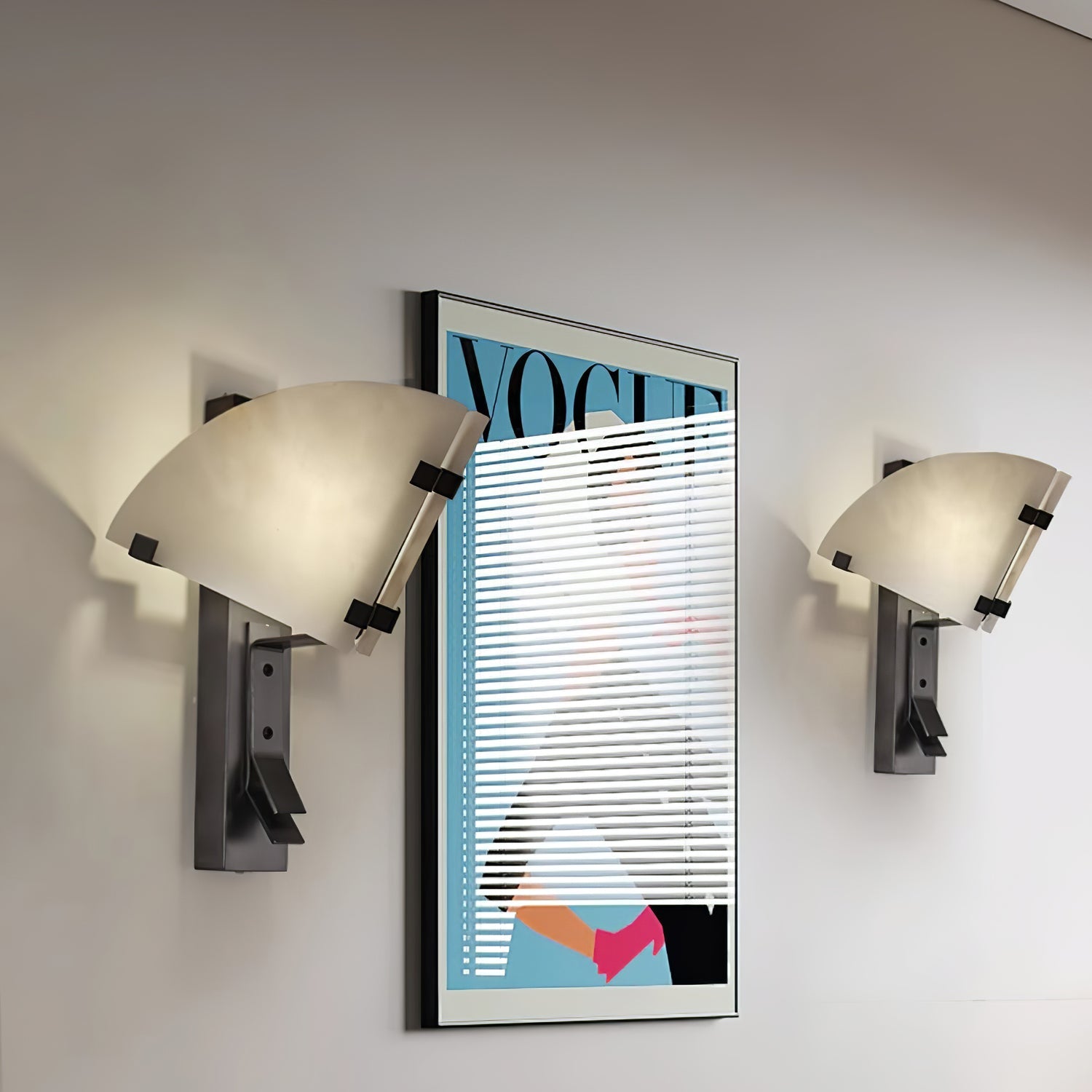 WOW Dione Alabaster Wall Light