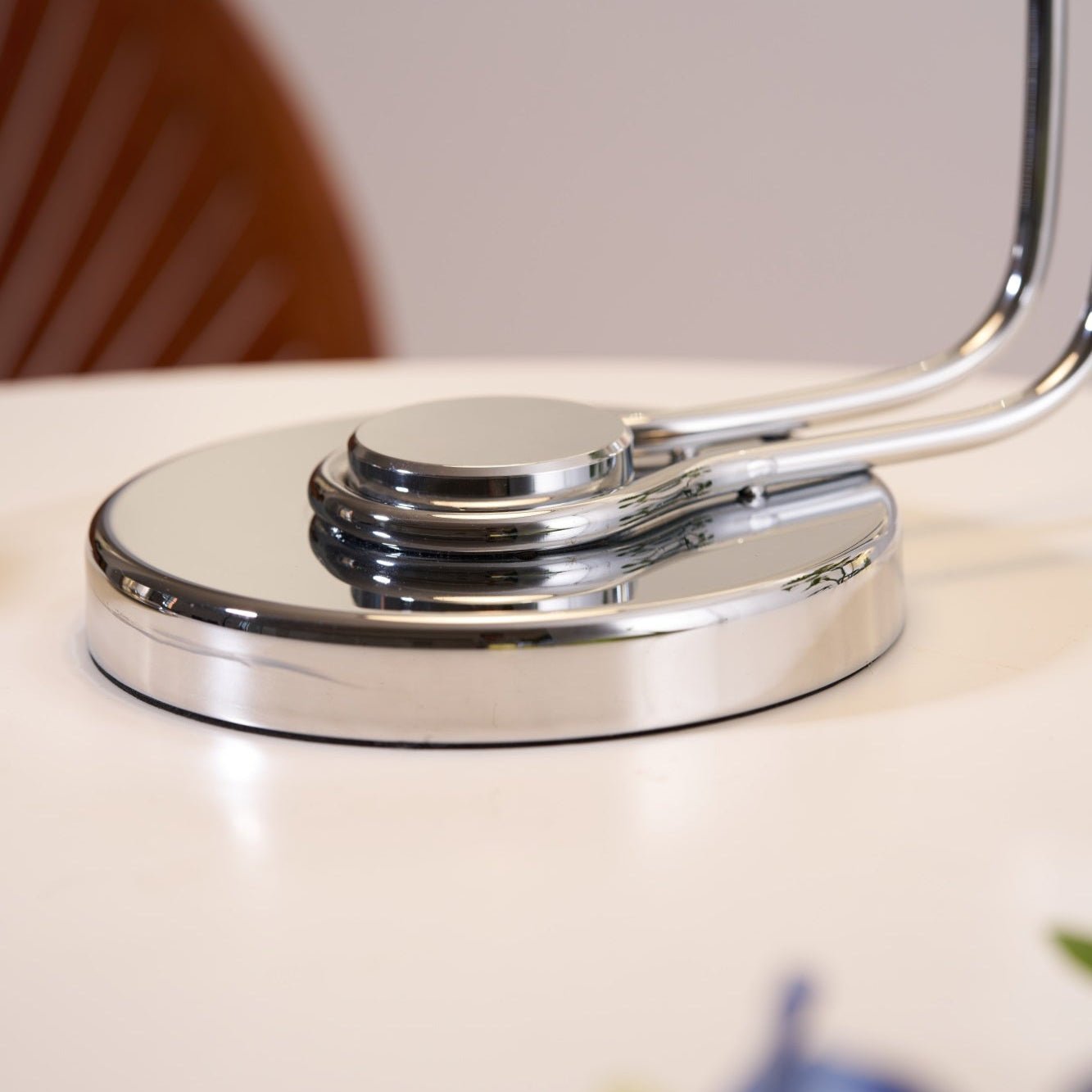 WOW Domex Desk Lamp
