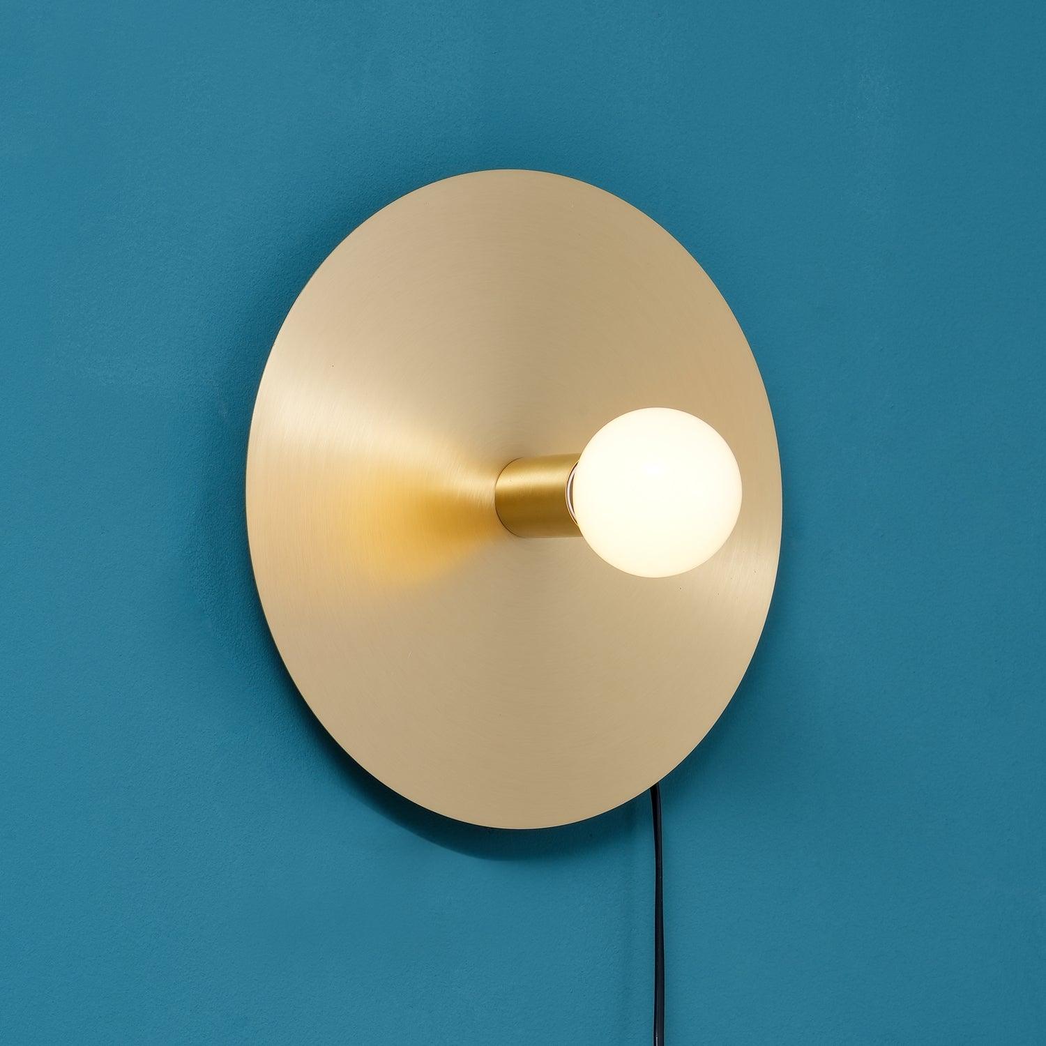 WOW Dot Wall Lamp