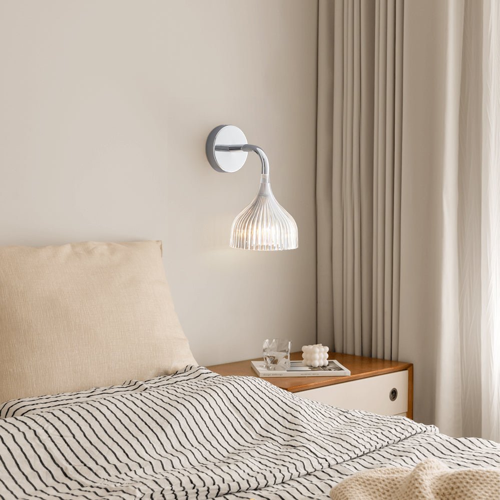 WOW E Wall Lamp