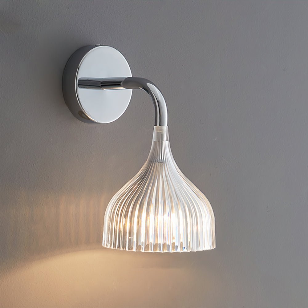 WOW E Wall Lamp