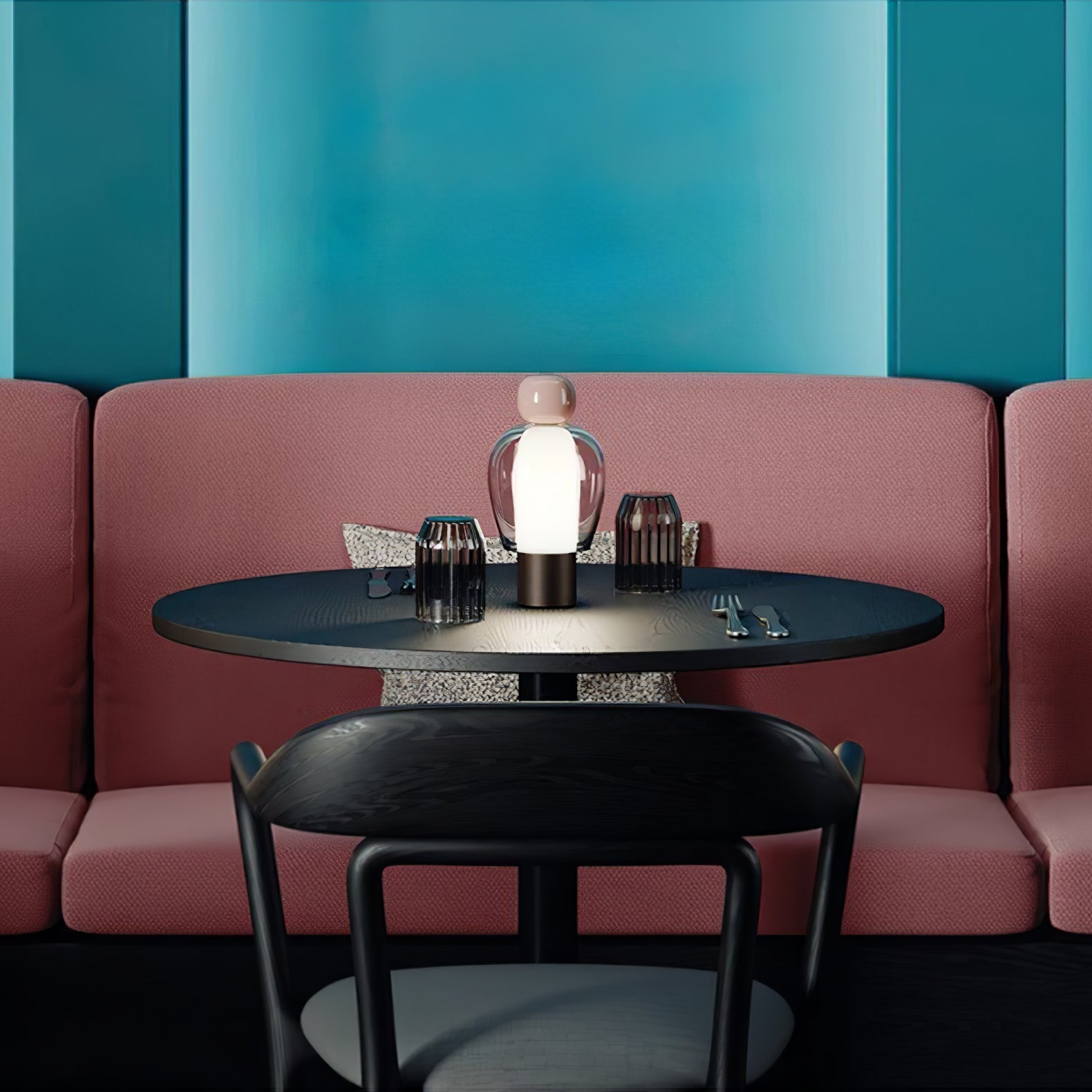 WOW Lumina Joy Table Lamp