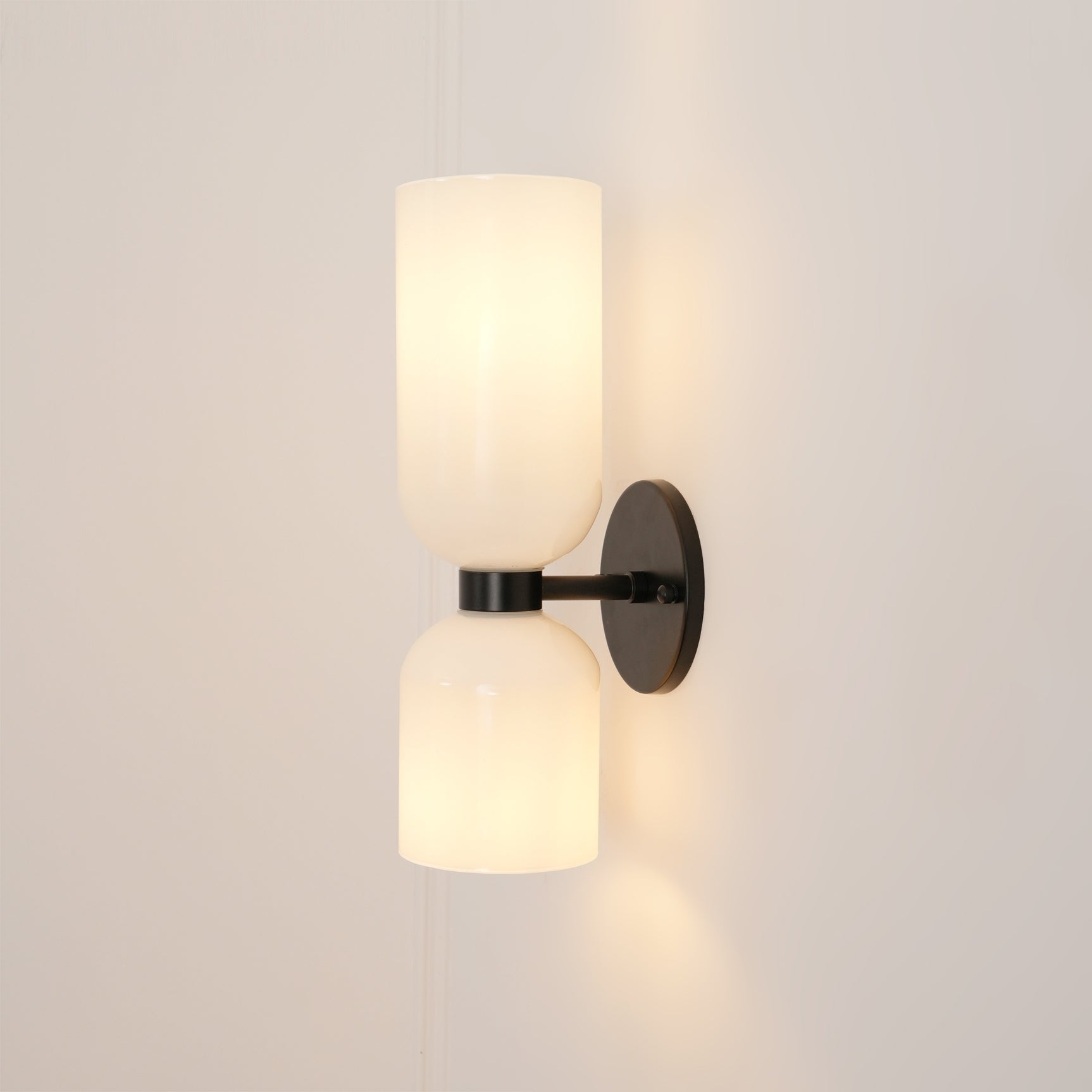 WOW Edie Wall Lamp