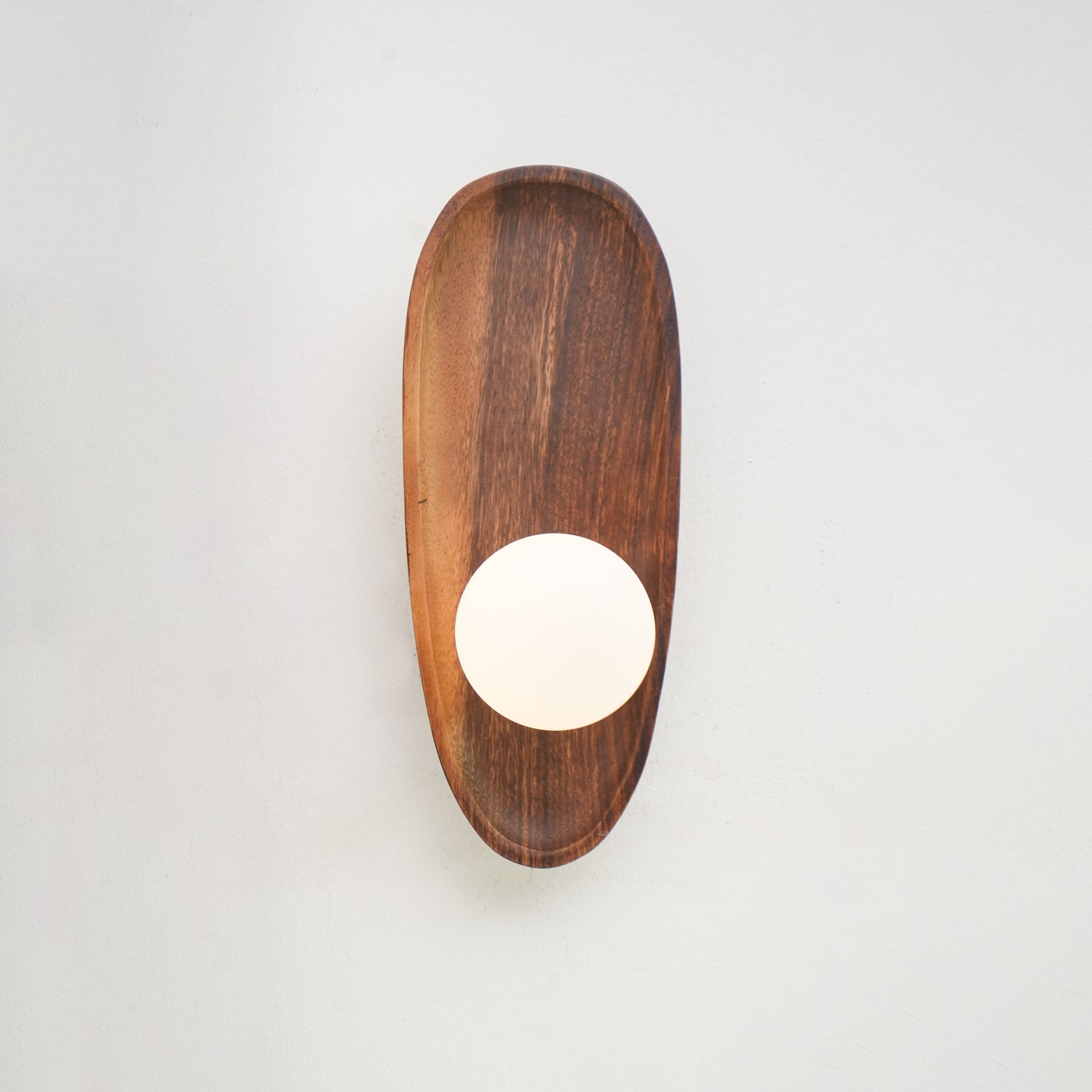 WOW Eivor Wall Lamp
