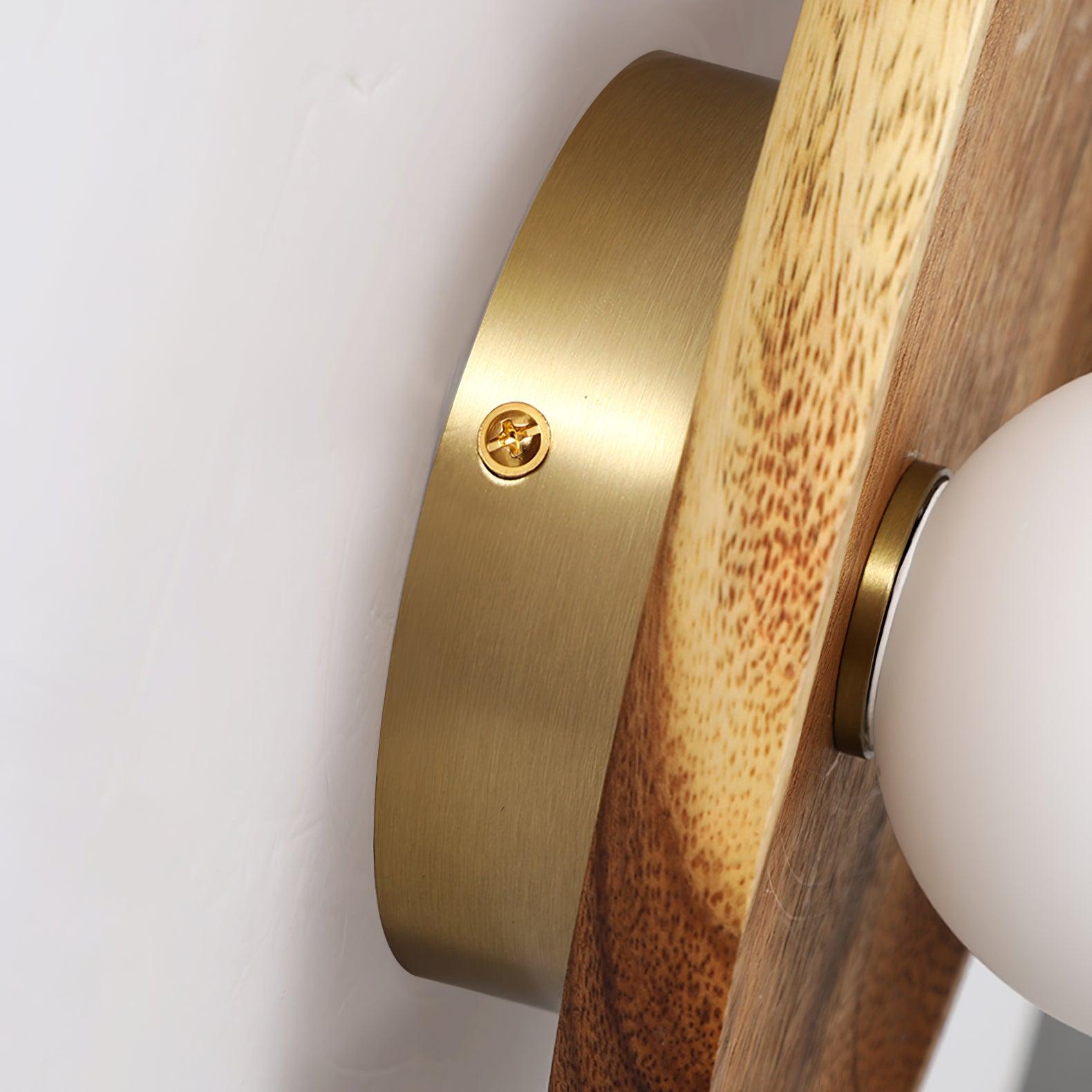 WOW Eivor Wall Lamp