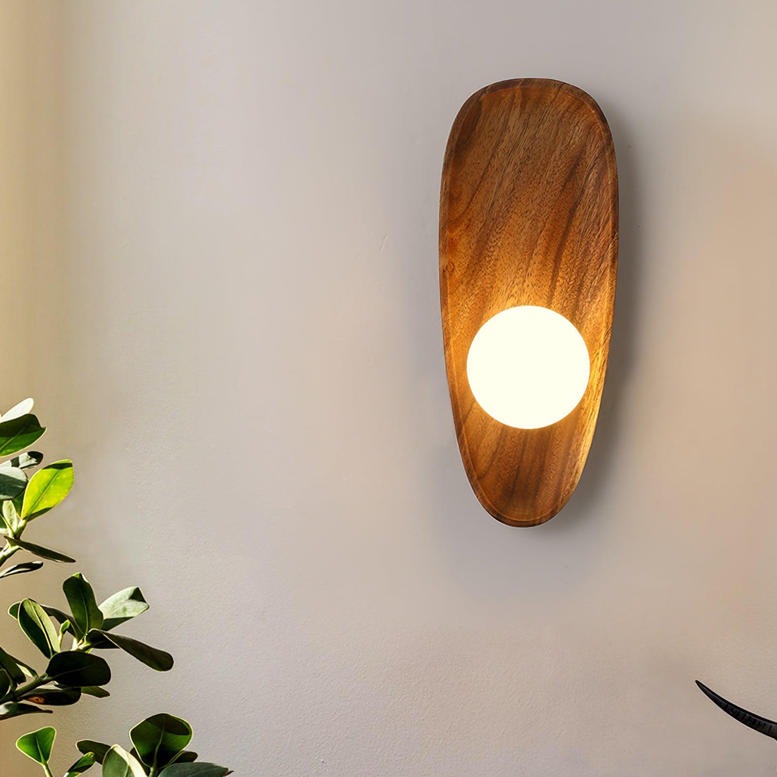 WOW Eivor Wall Lamp