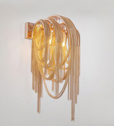 WOW Chains Tassel Wall Lamp