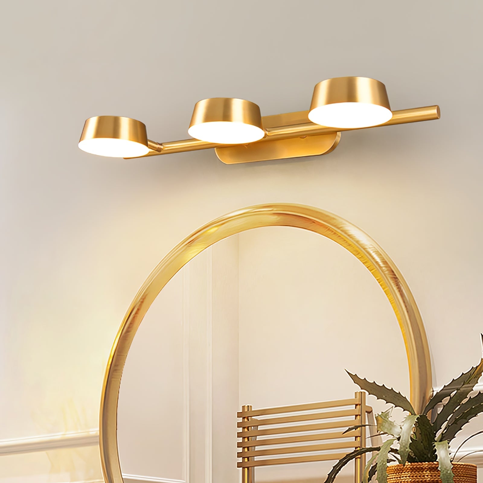 WOW Eleanor Vanity Wall Light