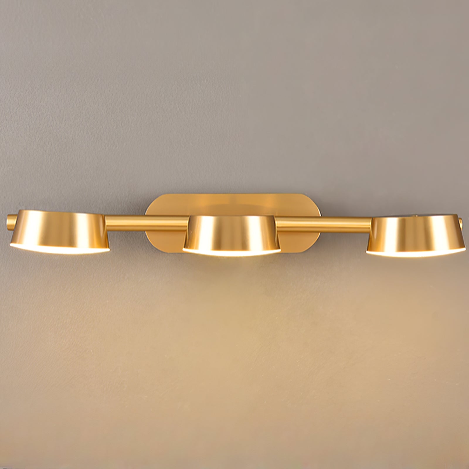 WOW Eleanor Vanity Wall Light