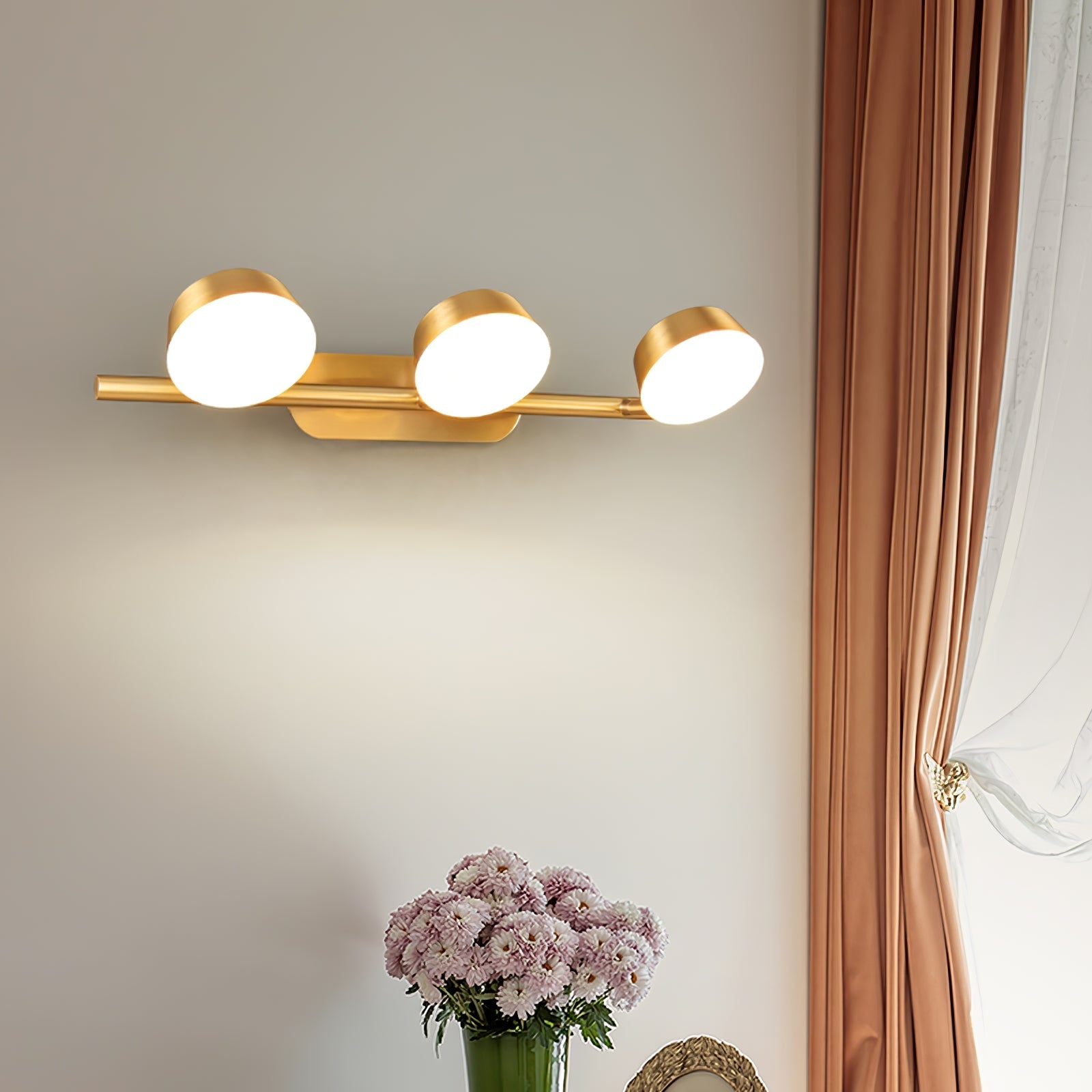 WOW Eleanor Vanity Wall Light