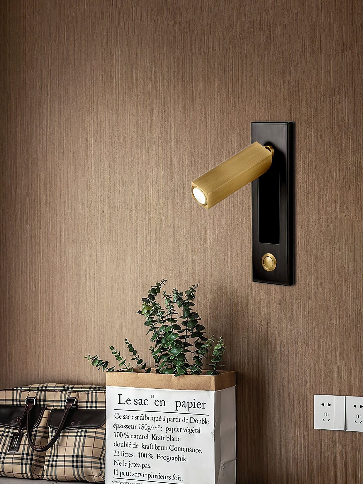 WOW Embedded Bedside Sconce